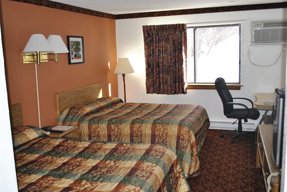 Waconia Inn And Suites מראה חיצוני תמונה