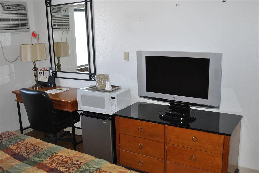 Waconia Inn And Suites מראה חיצוני תמונה